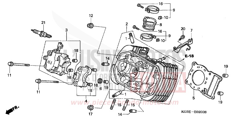CULASSE DE CYLINDRE AVANT de Shadow VT125C MYSTERY RED METALLIC (R231) 2001